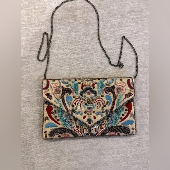Djula Joaillerie / Paris beaded silk envelope purse with chain. - Picture 1 of 5